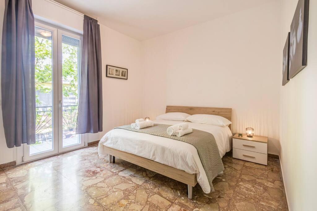 Famileisure Suites Near Policlinico & University Modena Exterior foto